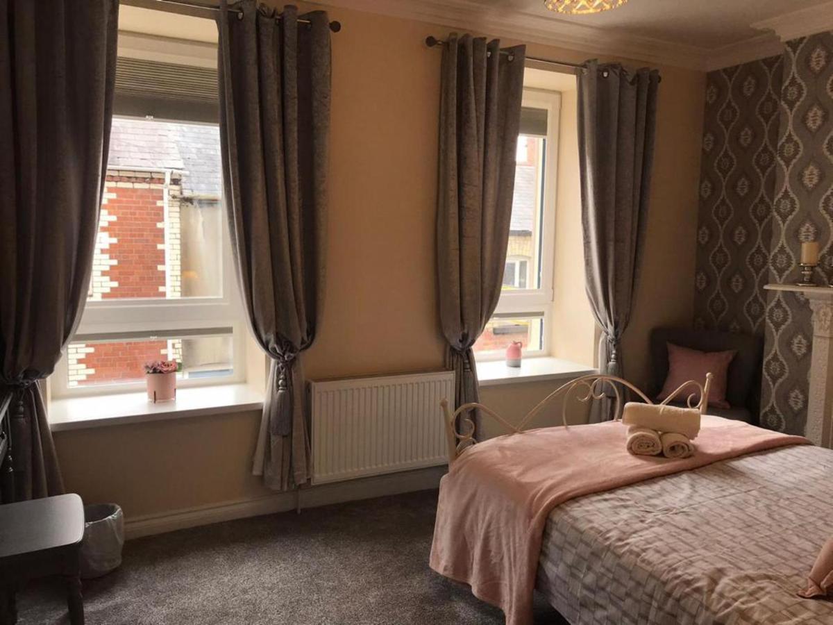 Helens House Derry City Centre Remarkable 3-Bed 外观 照片